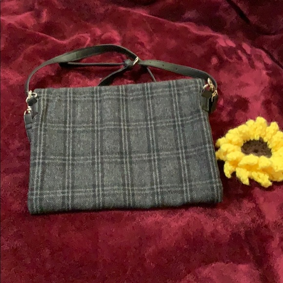 Aphorism Cloth Shoulder Bag - Picture 2 of 6